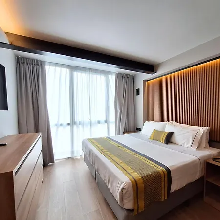 Hotel Block Suites-3